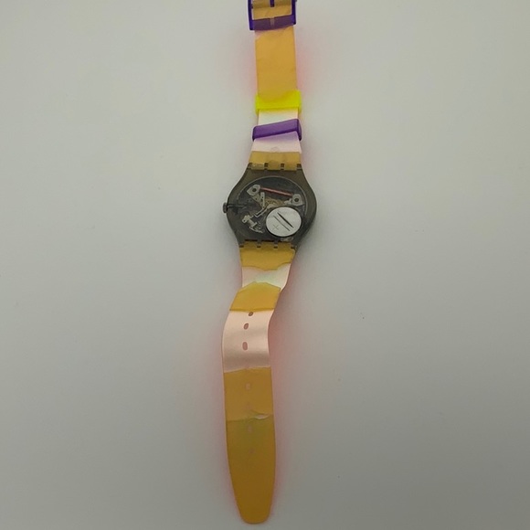 Rare Vintage 90s SWATCH from Swiss - Picture 6 of 11